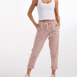 Vuori Ripstop pants in dogwood